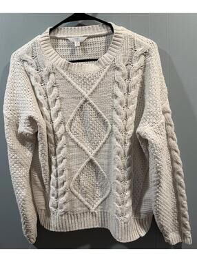 Women’s Time & Tru White Sweater, Size M (8-10) Long Sleeve Top Style Fit